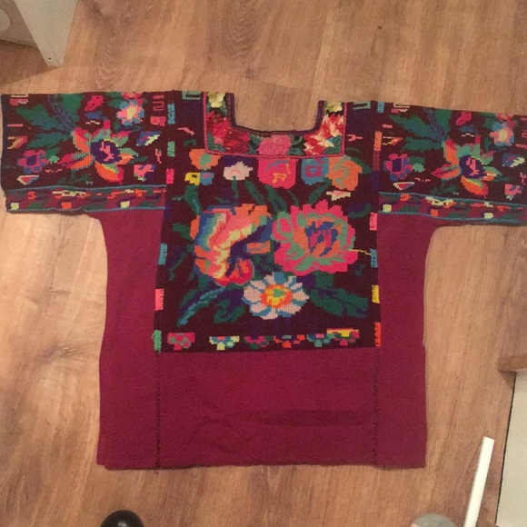 Ethnic top. - Picture 5 of 5